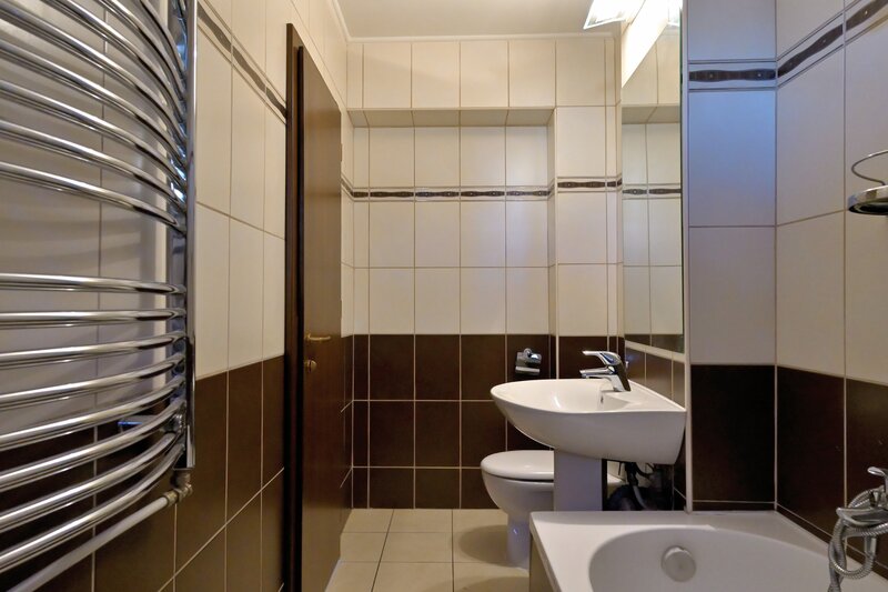 Piata Unirii 12, Fantani, Centrul Civic, Mitropolie, Palatul Parlamentului